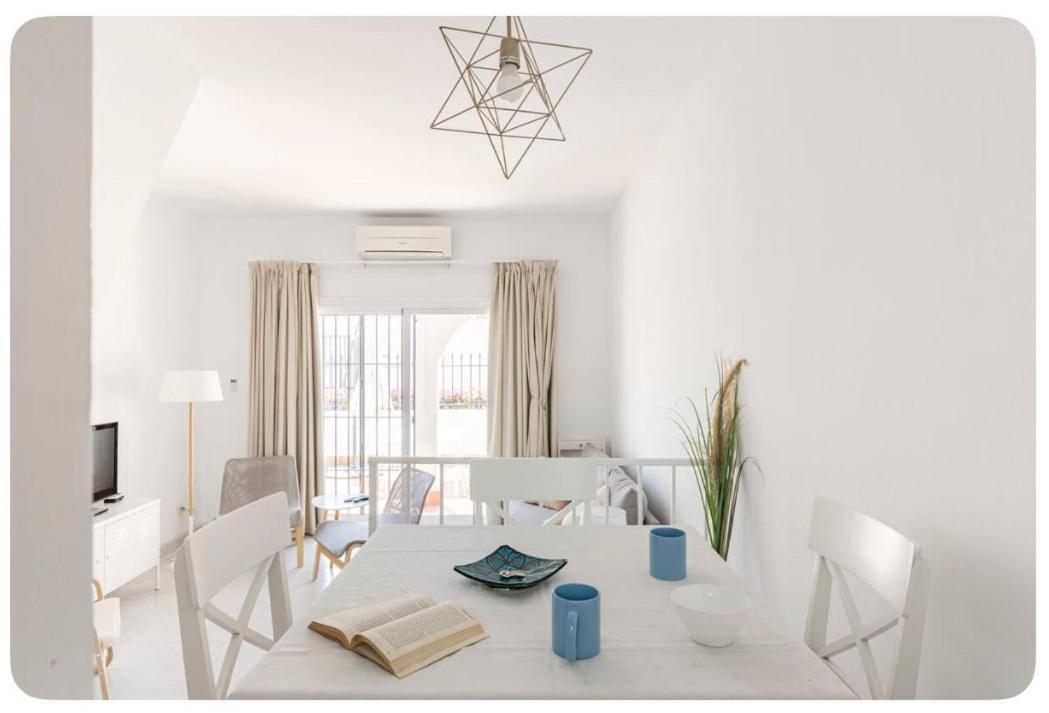 La Casa En La Carihuela Playa A 4 Minutos A Pie Villa Torremolinos Eksteriør billede